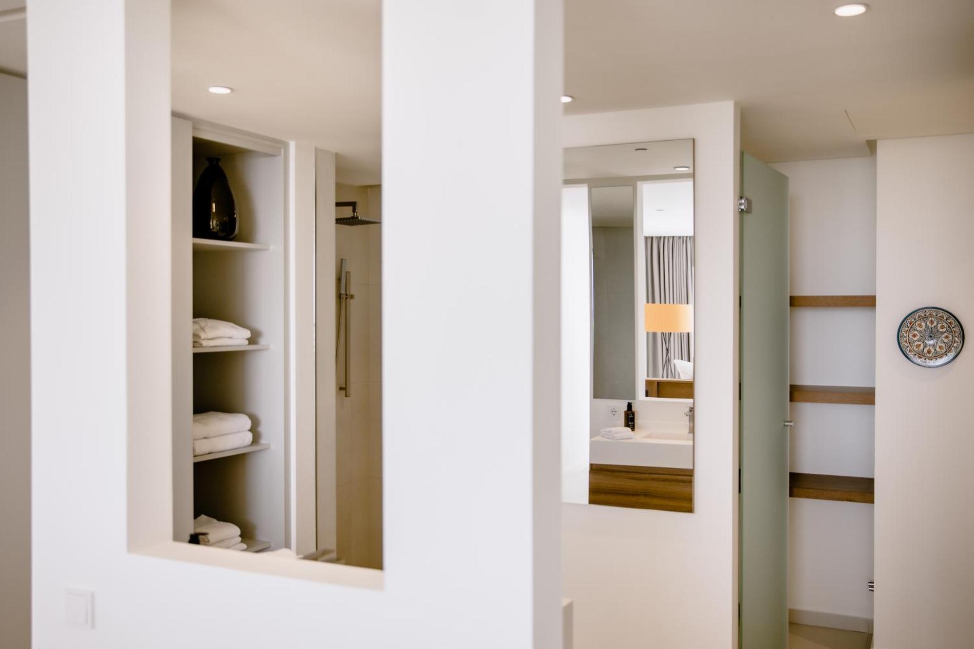 The Flag Hotel Marbella, Estepona Adult Recommended Luaran gambar