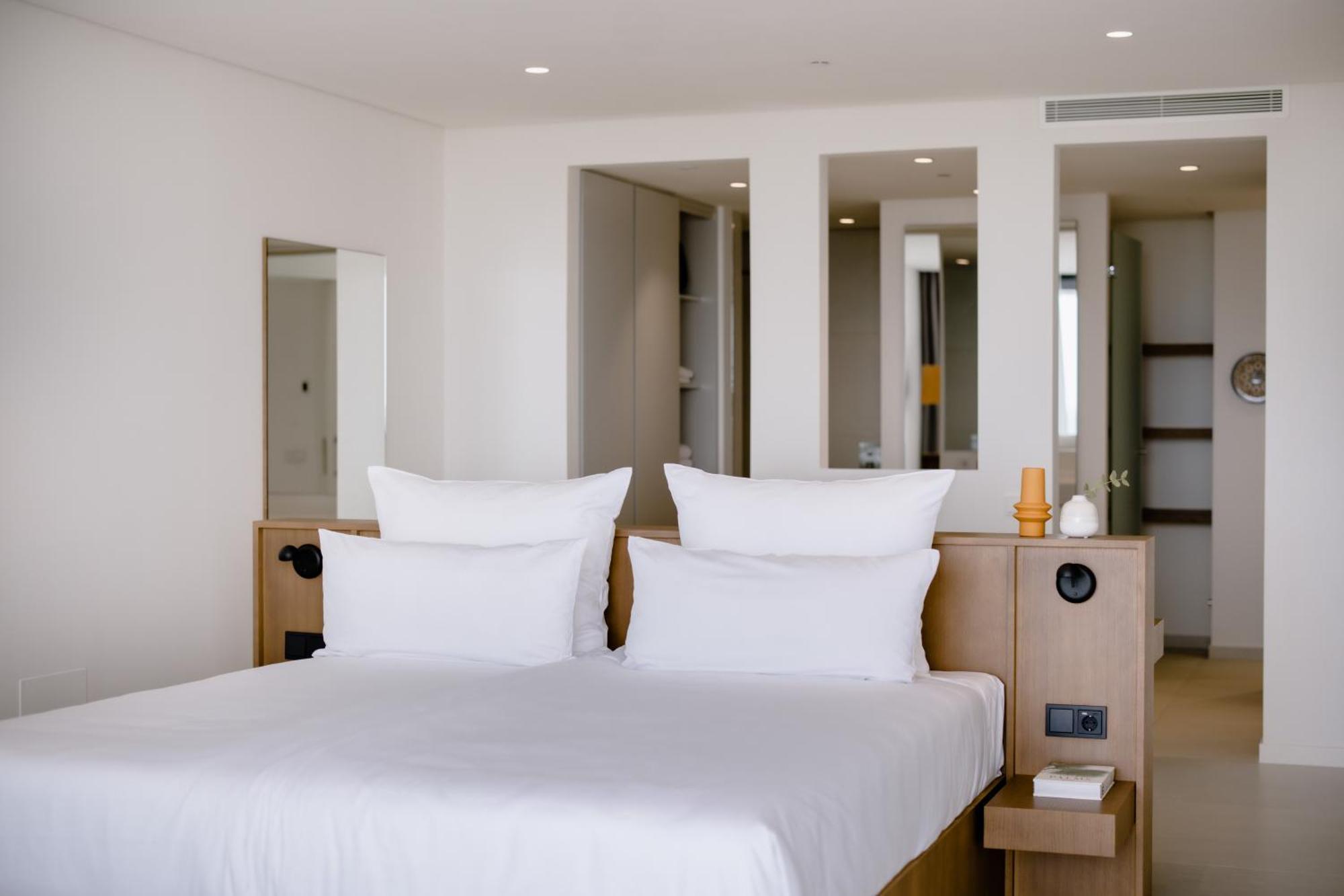 The Flag Hotel Marbella, Estepona Adult Recommended Luaran gambar