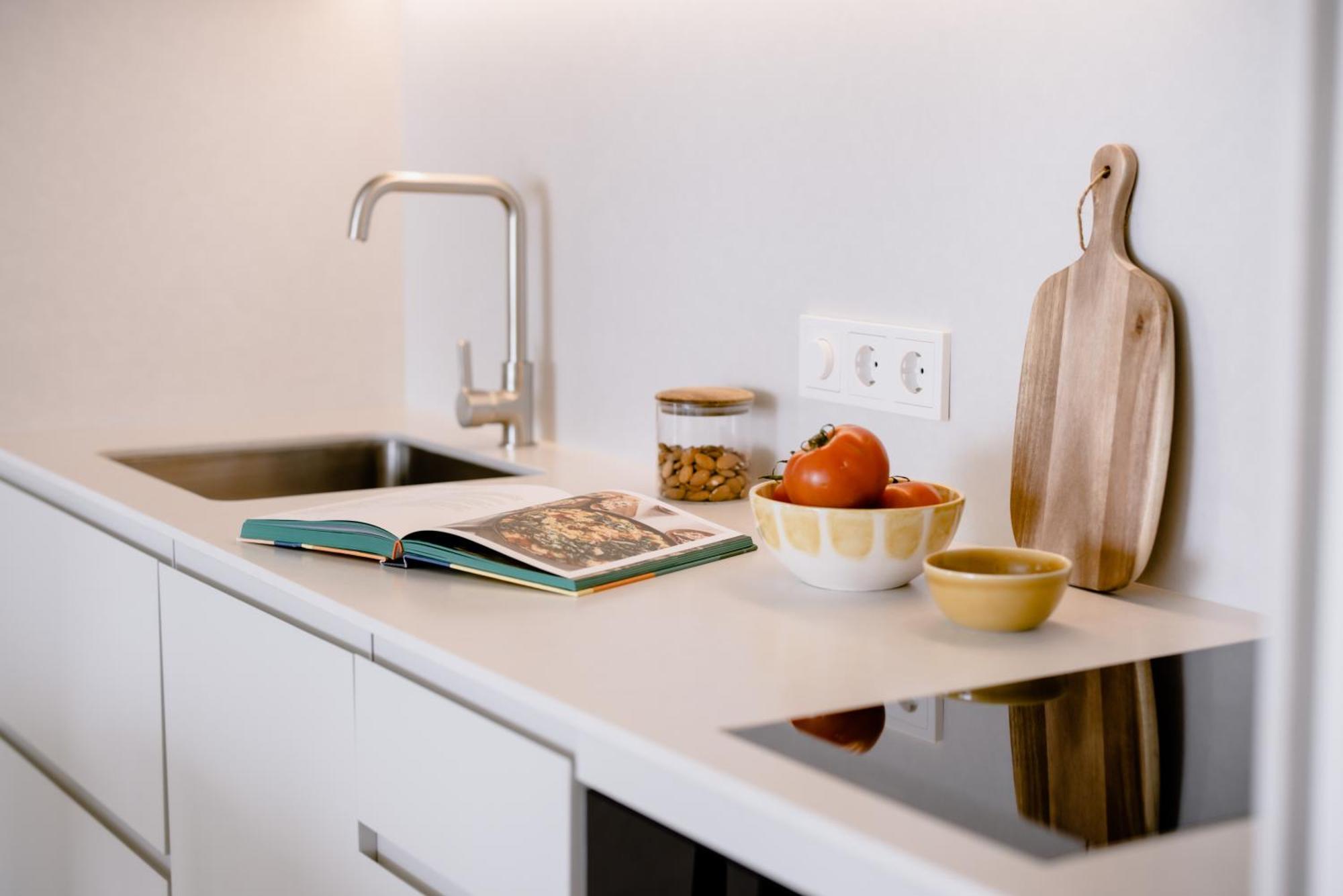 The Flag Hotel Marbella, Estepona Adult Recommended Luaran gambar