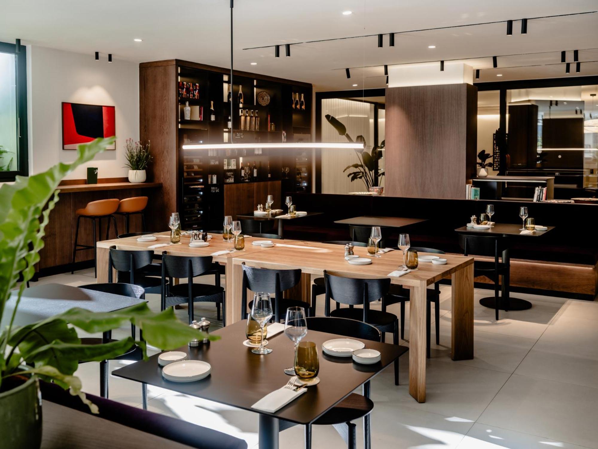 The Flag Hotel Marbella, Estepona Adult Recommended Luaran gambar