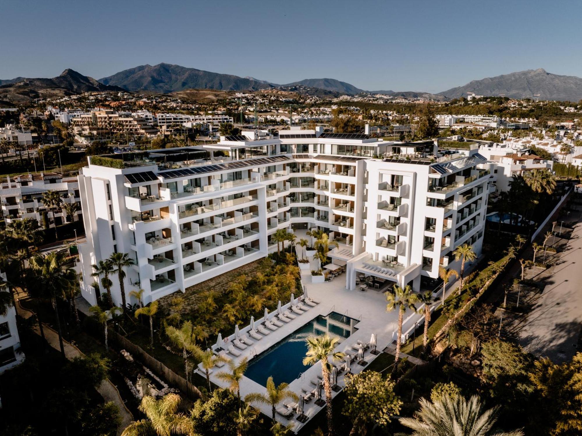 The Flag Hotel Marbella, Estepona Adult Recommended Luaran gambar