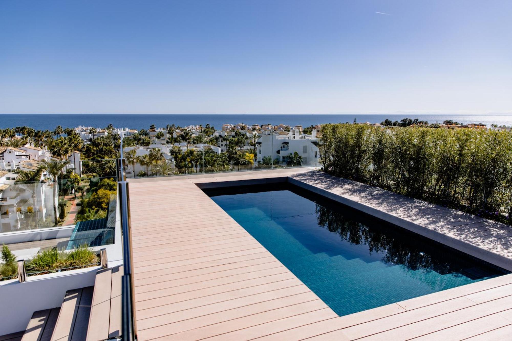 The Flag Hotel Marbella, Estepona Adult Recommended Luaran gambar